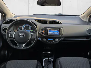 Toyota Yaris 1.5 VVT-i HSD Trend