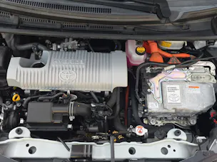 Toyota Yaris 1.5 VVT-i HSD Trend