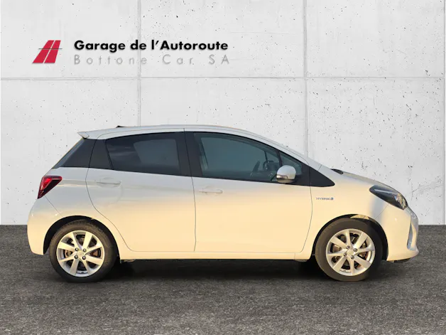 Toyota Yaris 1.5 VVT-i HSD Trend