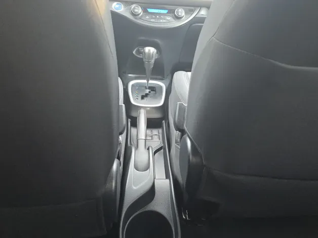 Toyota Yaris 1.5 VVT-i HSD Trend