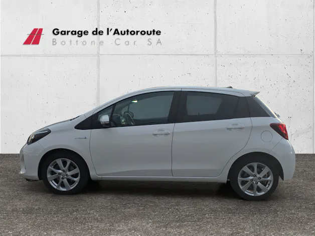 Toyota Yaris 1.5 VVT-i HSD Trend