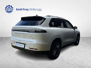 https://vehicle.imgix.net/4378277/9504ded5-863f-43d0-a449-f5ae01e5a5ac.jpg