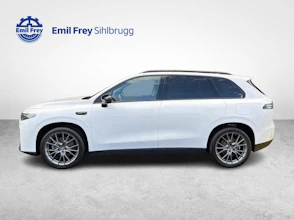 https://vehicle.imgix.net/4378277/b349fa15-060e-45a6-9834-eab9d9d87cb3.jpg