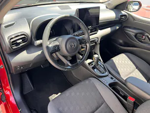 Toyota Yaris 1.5 VVT-i HSD Trend