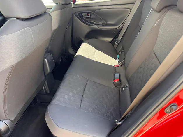 Toyota Yaris 1.5 VVT-i HSD Trend