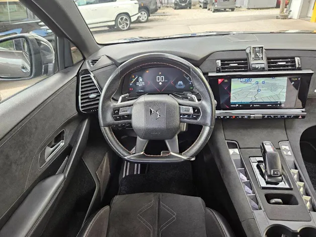 DS Automobiles 7 Crossback 1.6 PureTech Performance Line