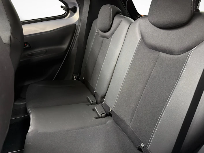 Fahrzeugbild TOYOTA AYGO X