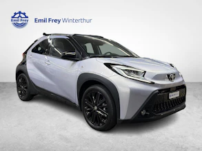 https://vehicle.imgix.net/4378311/908c327c-ed60-4a98-9546-35dc01cd1745.jpg