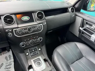 Land Rover Discovery 3.0 TDV6 210 HSE