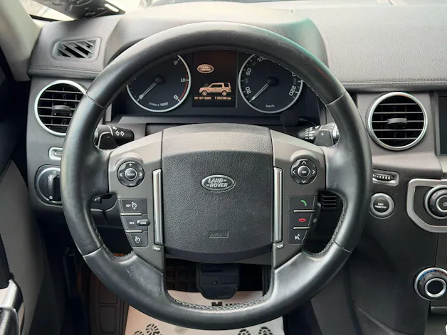 Land Rover Discovery 3.0 TDV6 210 HSE