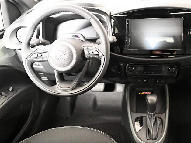 Toyota Aygo X 1.5 VVT-i HSD Trend