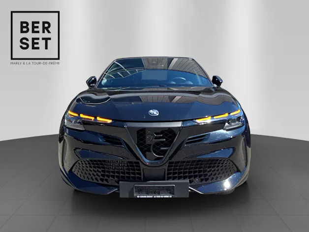 Alfa Romeo Junior 1.2 Ibrida Speciale