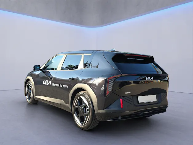 Kia EV4 81 kWh Earth+