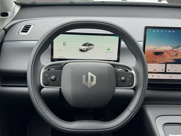 Leapmotor C10 EV AWD