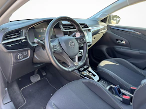 https://vehicle.imgix.net/4378397/b9d7e66f-ed0c-41fc-9fe9-6d779c615c13.jpg