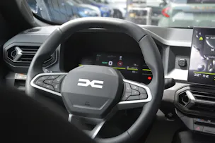 Dacia Duster 1.2 Hybrid Journey 4WD