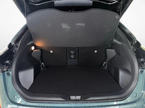 Fahrzeugbild TOYOTA Yaris Cross 1.5 VVT-i HSD Premium AWD-i