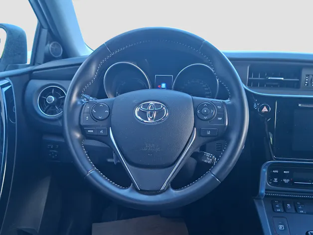 Toyota Auris 1.8 HSD Trend