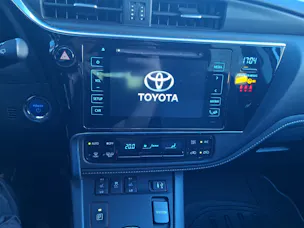 Toyota Auris 1.8 HSD Trend