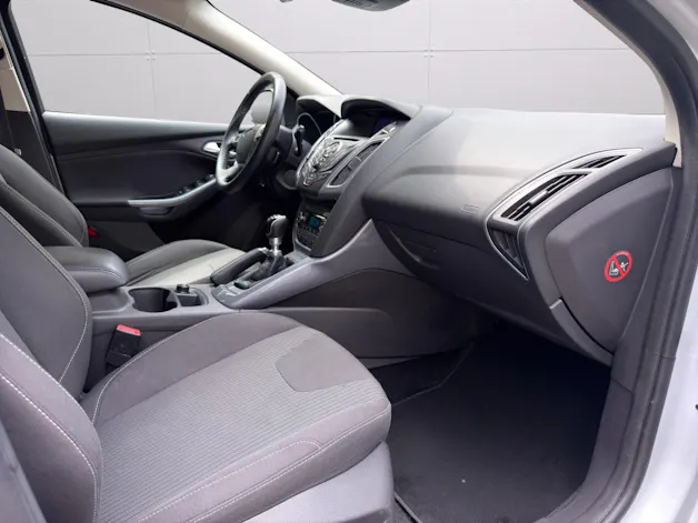FORD Focus 1.0i EcoB 125 Titanium