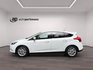 FORD Focus 1.0i EcoB 125 Titanium