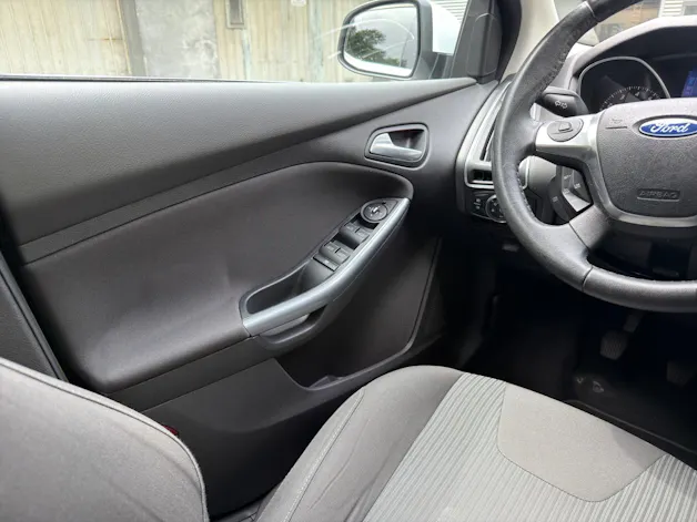 FORD Focus 1.0i EcoB 125 Titanium