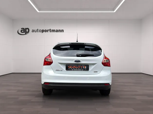 FORD Focus 1.0i EcoB 125 Titanium