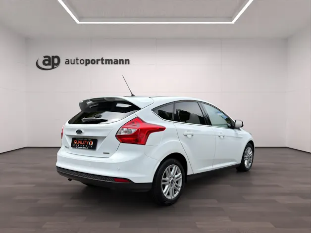 FORD Focus 1.0i EcoB 125 Titanium