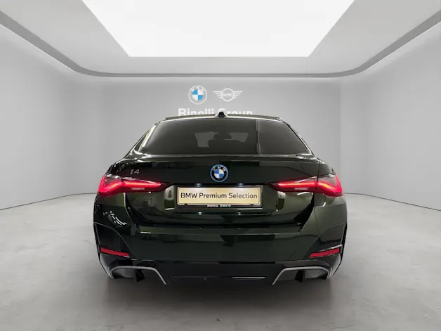 BMW i4 M50