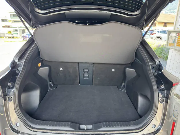 Toyota Yaris Cross 1.5 VVT-i HSD Trend AWD-i