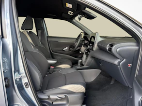 https://vehicle.imgix.net/4378483/ac6269c4-84ad-4d2d-98eb-a6f1b88baa11.jpg