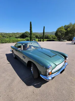 ASTON MARTIN Series V