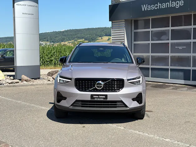 Volvo XC40 2.0 B4 MH Plus Dark