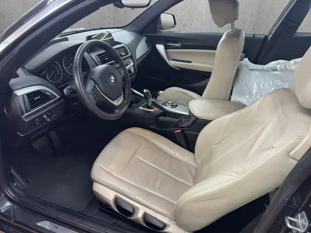 BMW 220i Luxury Line Steptronic