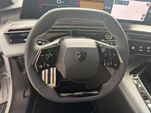 Peugeot 5008 145 e-DCS6 GT