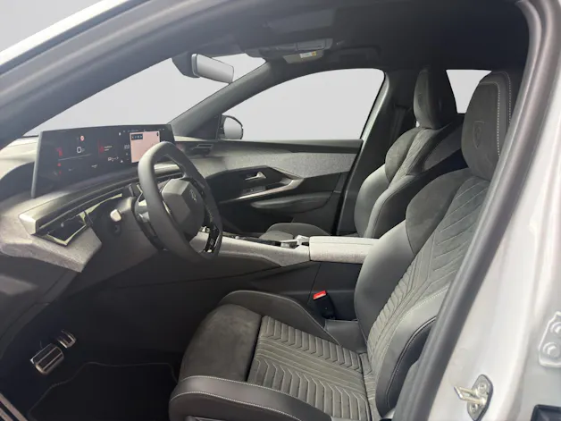 PEUGEOT 5008 145 e-DCS6 GT