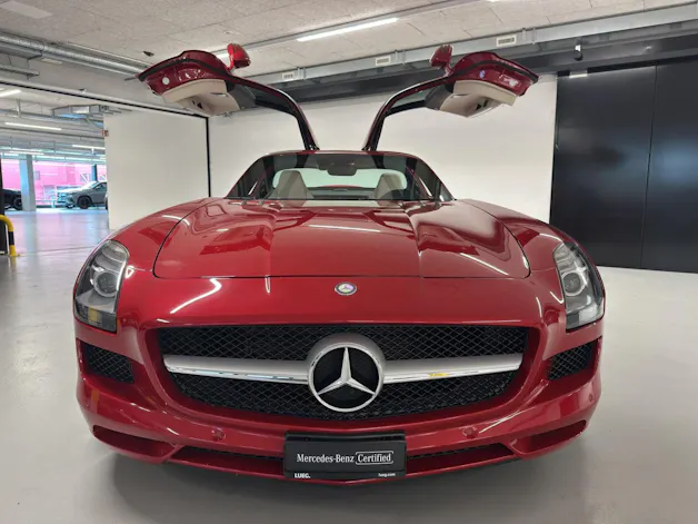 Mercedes-Benz SLS 63 AMG Speedshift