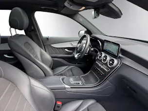 MERCEDES-BENZ GLC 220 d AMG Line 4Matic