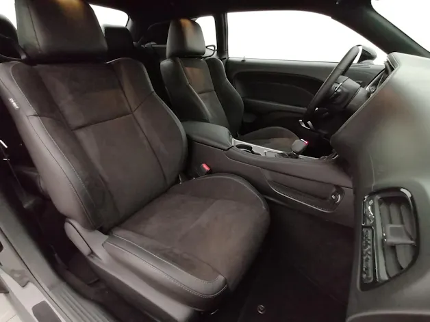 Dodge Challenger 5.7 R/T Shaker
