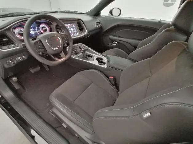Dodge Challenger 5.7 R/T Shaker