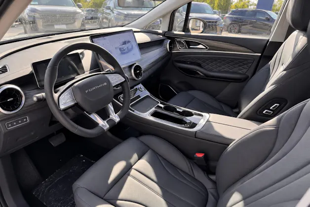 FORTHING 4 U-Tour 1.5 T GDI PHEV