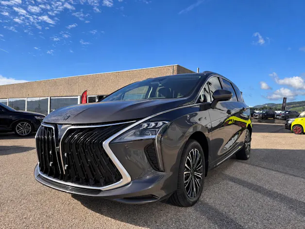 FORTHING 4 U-Tour 1.5 T GDI PHEV