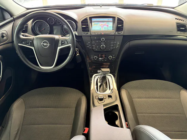 Opel Insignia 2.0 Turbo Cosmo Automatic | CH Fahrzeug | MFK 05/2026 |