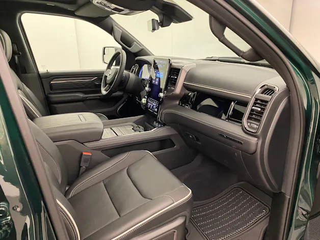 Dodge Ram 1500 5.7 Limited Night eTorque MY 2026