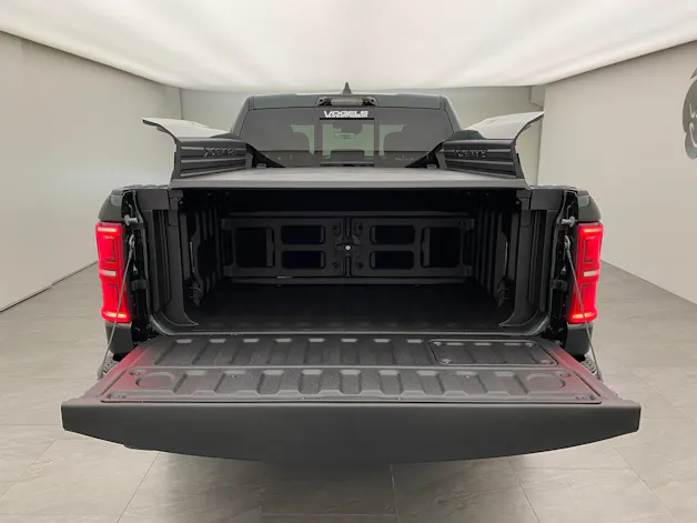 Dodge Ram 1500 5.7 Limited Night eTorque MY 2026