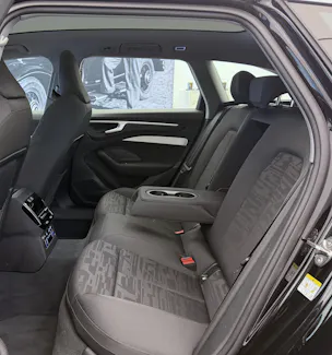 Audi A6 Avant TDI quattro 150 kW S tronic