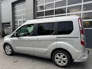 Ford Tourneo Connect 1.6 SCTi Titanium Automatic