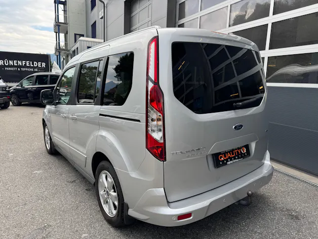 Ford Tourneo Connect 1.6 SCTi Titanium Automatic