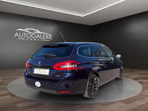 Peugeot 308 SW 2.0 BlueHDI Allure Automatic | CH | MFK 05/2025 |