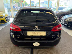Peugeot 308 SW 2.0 BlueHDI Allure Automatic | CH | MFK 05/2025 |